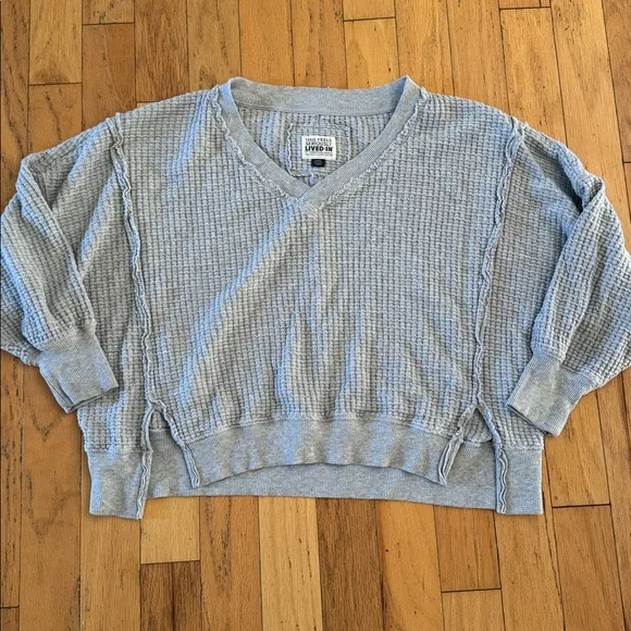 Pull Gris American Eagle Outfitters – Femme – Taille S – Manches 3/4 – Très Bon état